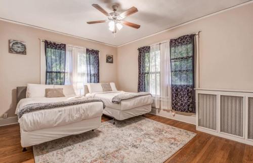 Evergreen Casa | Avalon Nest Upstairs
