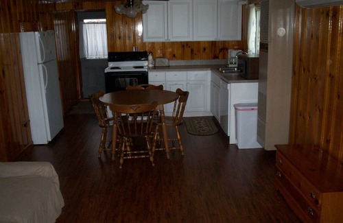 Marblehead Cabaña | Avalon on the Bay Waterfront Cottage, Cedar Point, Lago Erie, Put-n-Bay, Islas