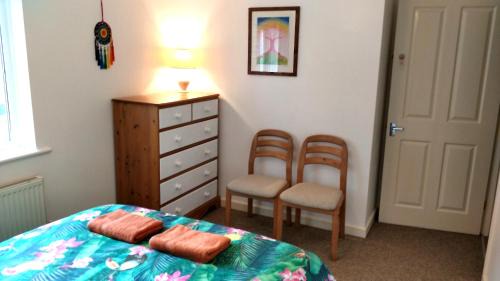 Glastonbury Casa | Avalon Retreat Self Catering Vegetarian Accommodation in the Heart of Glastonbury