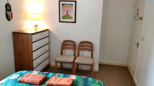 Glastonbury Casa | Avalon Retreat Self Catering Vegetarian Accommodation in the Heart of Glastonbury
