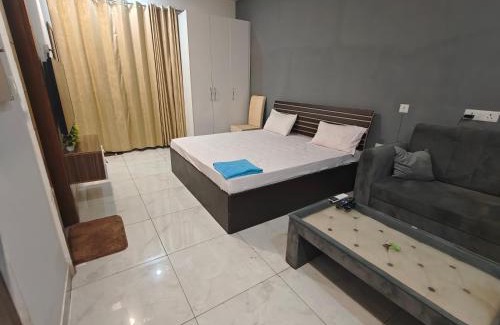Saunta Vaddo Apartamento | Avantika studio apartment