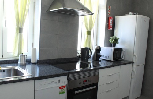 Aveiro Casa | Aveiro White House