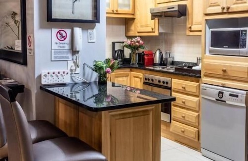 Stellenbosch Central Apartamento | Avemore Jan Cats No 5 - with backup power