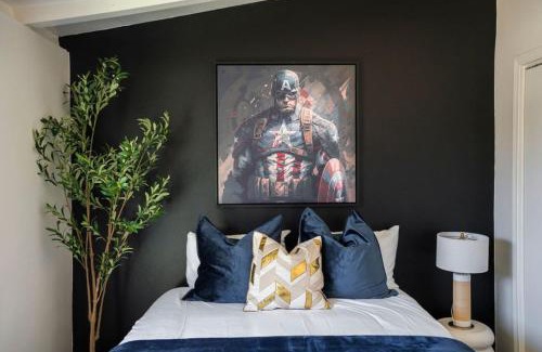 Sherwood Forest and Thistle Development Casa | Avengers HQ - Hot Tub - Close to Disney - Parking