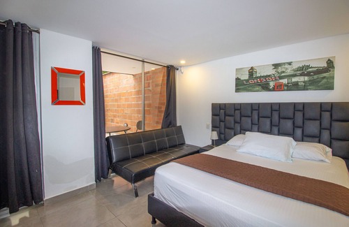 Castropol Apartamento | Avenida el poblado con terraza