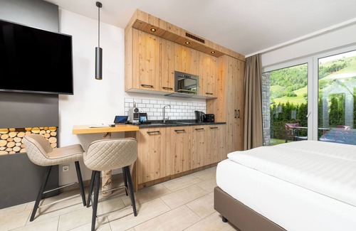 Kaprun Hotel | AvenidA Panorama Suites Kaprun