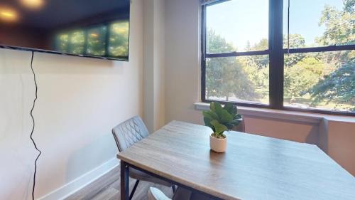 East Falls Apartamento | Avenue B234 2bedroom With Pool, Gym, Parking