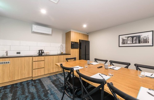 South Toowoomba Hotel | Avenue Motel Apartments