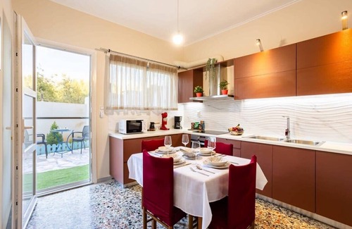 Avia Apartamento | Avia Seaview Getaway - Konstantina's Hidden Haven