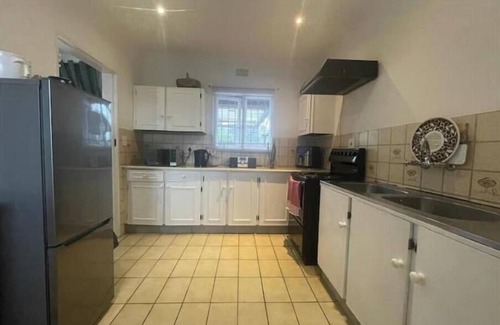 Croydon Casa | Aviator's Nest OR Tambo