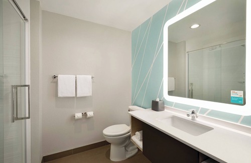 Plano Hotel | avid hotel Plano North by IHG