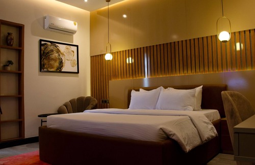 Abuja Hotel | AVIEL SUITES