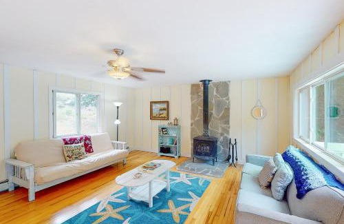 Somesville Casa | Avigayil Cottage