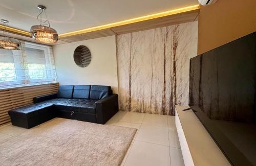 Nyiregyhaza Apartamento | AVIRA Apartman