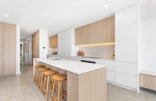 Thirroul Casa | Avista Thirroul.... A Designer Coastal Retreat on the South Coast of NSW