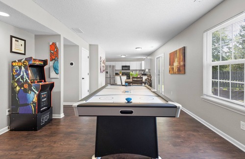 Avon Casa | Avon FHS Rental