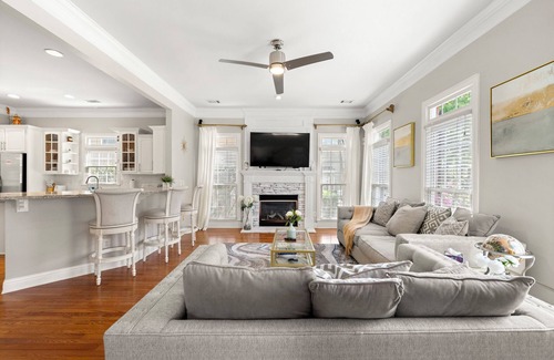 Decatur Casa | Avondale Estates Retreat Sleep 10 - Spacious 4-bedroom house near Decatur