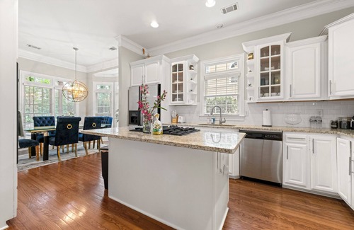 Decatur Casa | Avondale Estates Retreat Sleep 10 - Spacious 4-bedroom house near Decatur