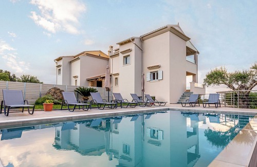 Potamos Apartamento | Avra House Shared Pool By Filoxenia Villas
