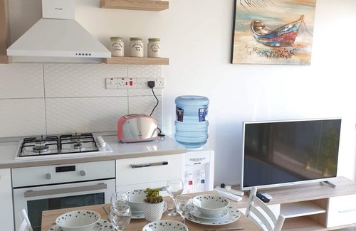 Kyrenia Apartamento | Avrasya Elite B5: Netflix Included Brand New Apt in City Center