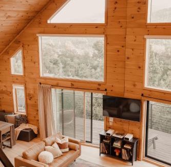 Julian Casa | Award-winning Aframe Chalet Cedar Hottub Views