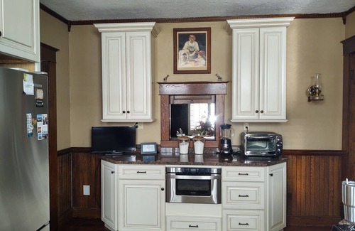 Bristol Casa | Beautiful, charming, cozy in a great location
