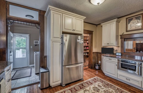Bristol Casa | Beautiful, charming, cozy in a great location