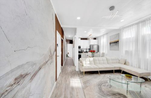 Southeast Yonkers Casa | Award Winning Home with Close Transportation