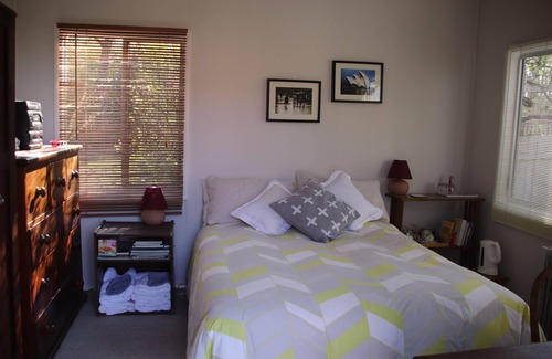 Dangarsleigh Cama Y Desayuno | Poppys Cottage B & B Farmstay