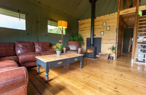 Battle Cabina | Awe Inspiring two storey tent