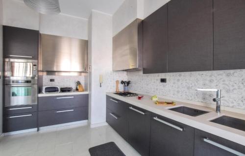 Pellaro Apartamento | Awesome Apartment In Reggio Calabria