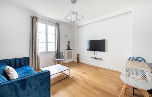 Colombes Apartamento | Awesome Apartment In Colombes With Wifi