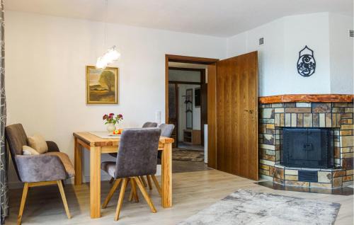 Manderbach Apartamento | Awesome Apartment In Dillenburg