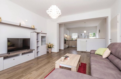 Jusici Apartamento | Impresionante apartamento en Jurdani.