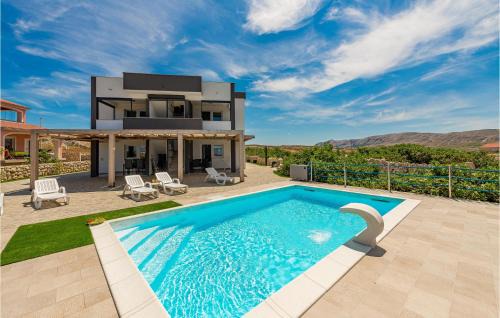 Kustici Apartamento | Awesome Apartment In Kustici, Novalja