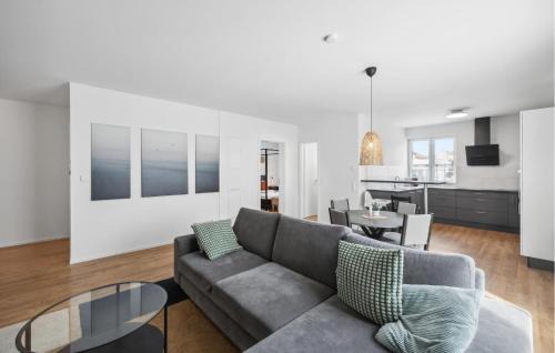 Loerrach Apartamento | Awesome Apartment In Lörrach With Wifi