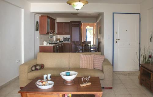 Kato Diminio Apartamento | Awesome Apartment In Melissi Korinthia