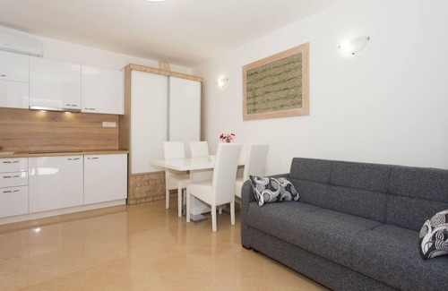 Omis Apartamento | Impresionante apartamento en Podgrade