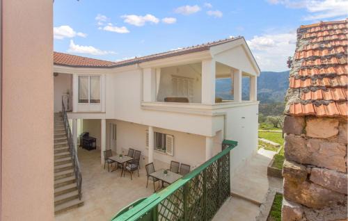 Omis Apartamento | Awesome Apartment In Podgrade