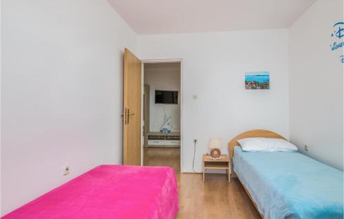 Stara Baska Apartamento | Awesome Apartment In Stara Baska With House Sea View