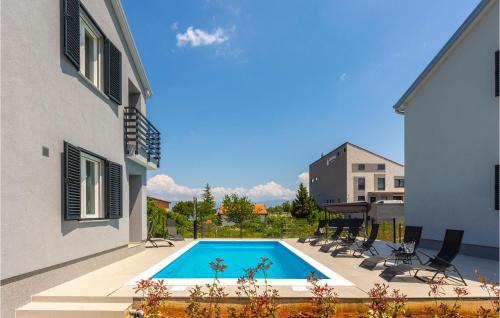 Vrbnik Apartamento | Awesome Apartment In Vrbnik With Wifi