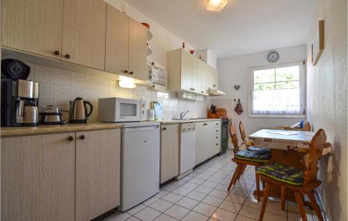 Wusterhusen Apartamento | Awesome Apartment In Wusterhusen