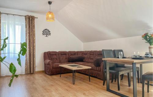 Wolsztyn Apartamento | Awesome Apartment In Wilcze With Wifi