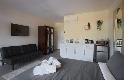 Bankers Hill Apartamento | Awesome Balboa and Downtown View with Cozy Patio
