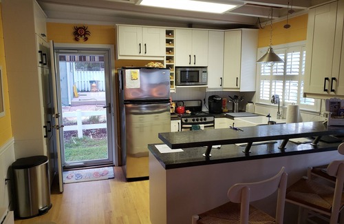 Crescent Beach Casa | Awesome Beach House! Just three blocks to the ocean!