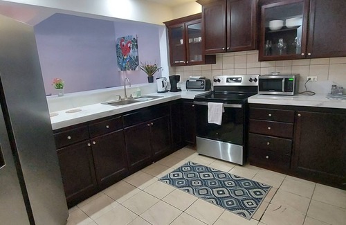 Bouvet Island Condominio | Awesome condo steps from Cariari golf Club, SJO airport and many restaurants