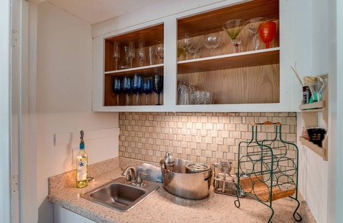 Spinnaker Beachhouses Casa | Awesome End Unit Spinnaker! 3 BR Close to Beach w/Amenity Cards! Pet Friendly!