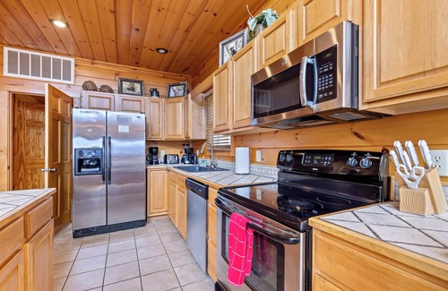 Gatlinburg - Pigeon Forge Cabina | Awesome Endeavor