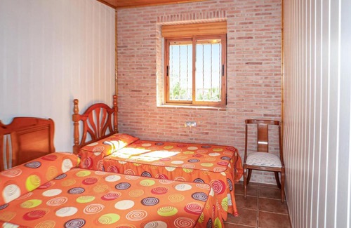 Domingo Pérez de Granada Casa | Awesome home in Domingo Perez with 3 Bedrooms and Outdoor swimming pool