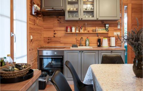 Sibenik Casa | Awesome Home In Dubrava Kod Sibenika